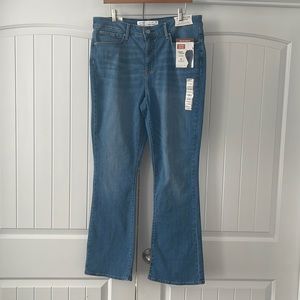 PRICE REDUCTION *** Levi’s Bootcut Jeans